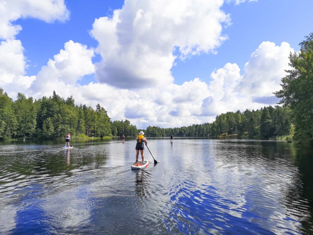 SUP-lautailukurssi Pinkjärvellä - Sandrian villi luonto